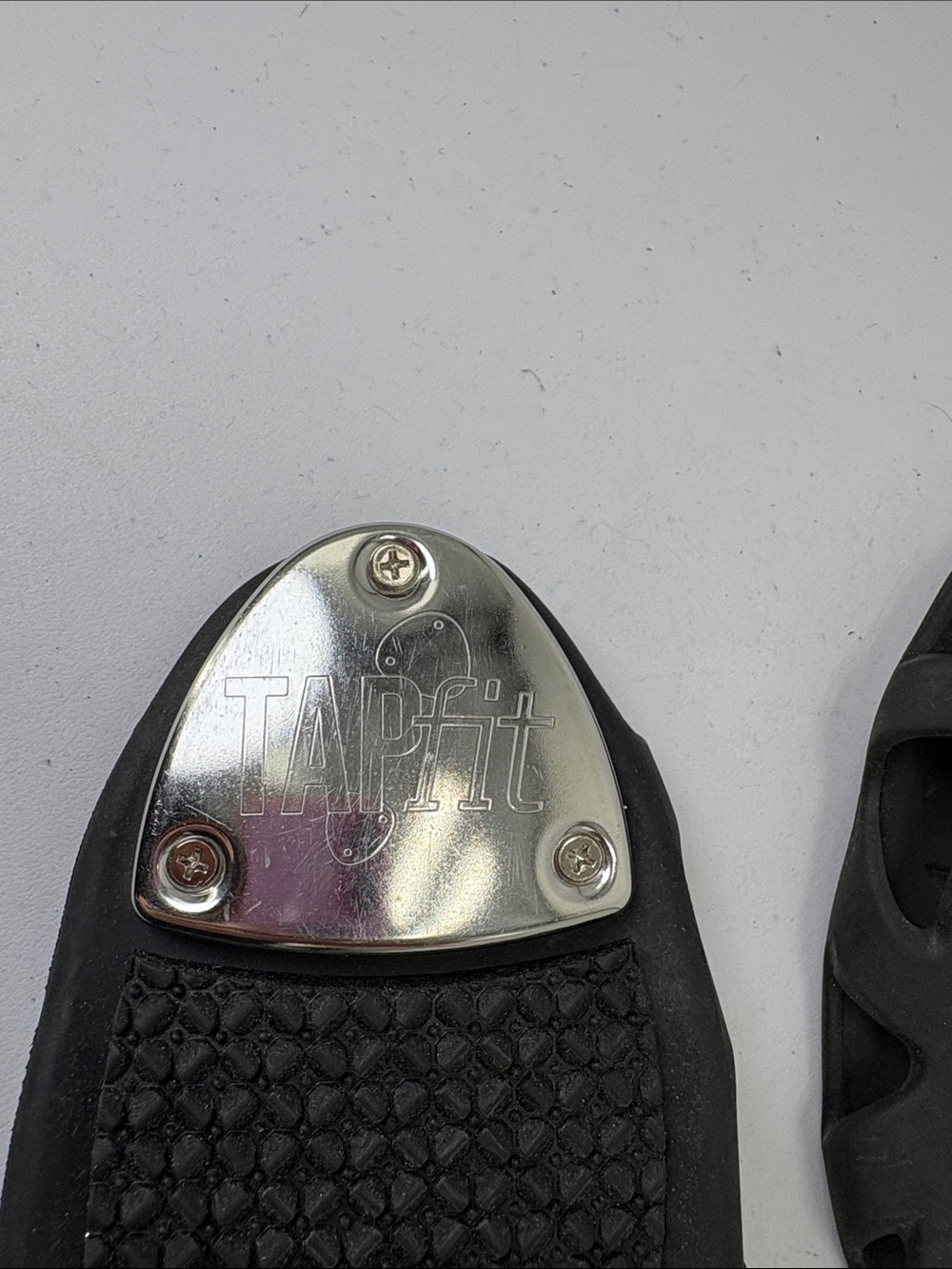 🐨 TAPfit Black Tap Shoe Covers with Metal Toe & Heel Plates size large - Picture 2 of 5